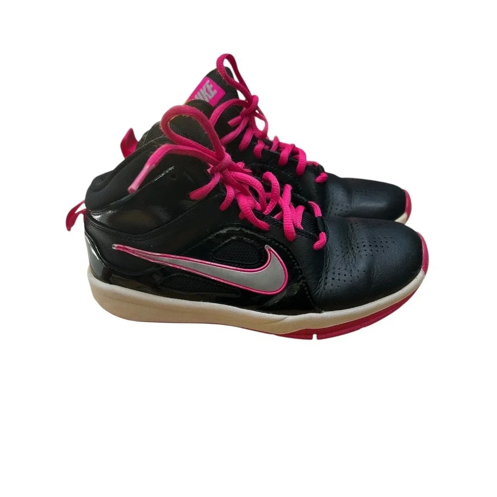Nike Dual Fusion Kids Shoes Black/Pink - Size 4Y